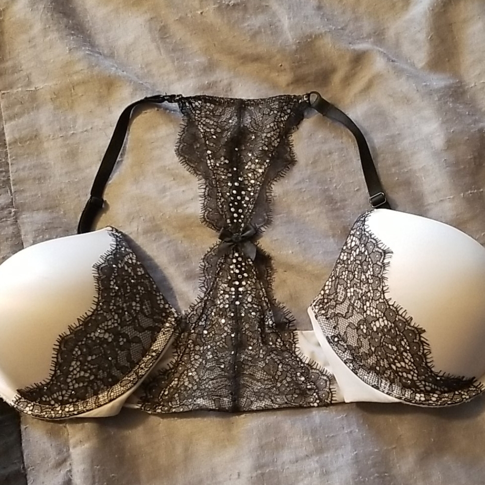 Victoria secret push up bra